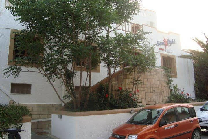Sunlight Hotel Agia Galini  Luaran gambar